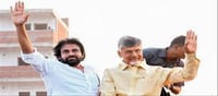 ప్లాన్ బీకి రెఢీ అయిన చంద్రబాబు..? పవన్ కి వెన్నుపోటు పొడుస్తున్నారా..?